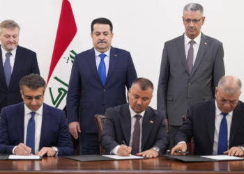 العراق يوقع عقدا مع شركة (BP) لتطوير وإنتاج حقول كركوك النفطية