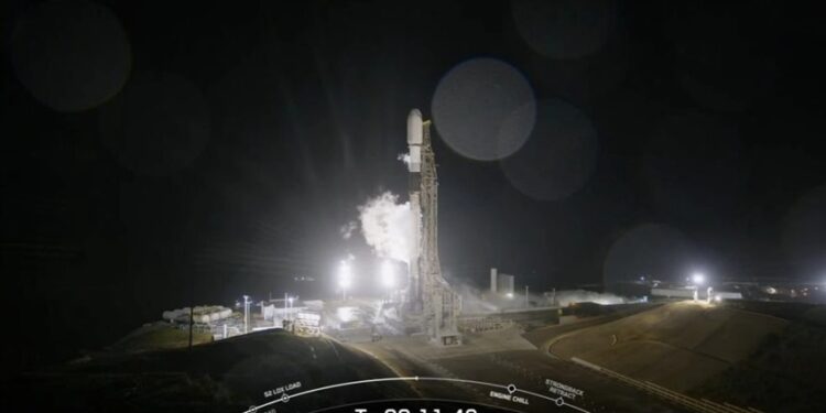 الإمارات تتلقى “الإشارة الأولى” من القمر الاصطناعي اتحـــاد سات