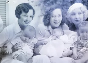 لماذا يحتفل العالم بعيد الأم في تواريخ مختلفة؟