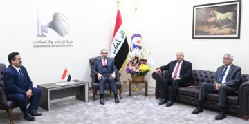 رئيس هيأة الإعلام والاتصالات يستقبل وفد الاتحاد العام للأدباء والكتّاب في العراق