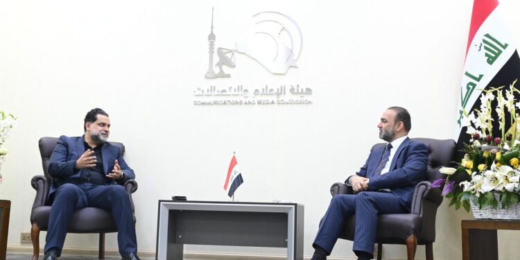 رئيس هيأة الإعلام والاتصالات يلتقي مستشار رئيس الوزراء لشؤون التنوع والتعددية