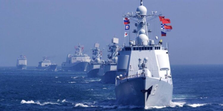 الصين تختبر سفن إنزال تُذكّر بعمليات النورماندي في الحرب العالمية الثانية