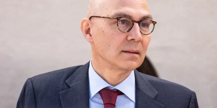 فولكر تورك.. قلقون من “تحول جذري” في سياسة أمريكا وممارسات إسرائيل بالضفة الغربية