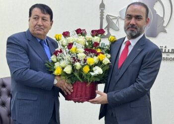 نقيب الصحفيين العراقيين يهنئ نوفل أبو رغيف بمناسبة تكليفه برئاسة هيئة الإعلام والاتصالات