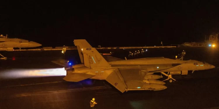 الجيش الأميركي ينقل “قاذفات شبح” إلى المحيط الهندي