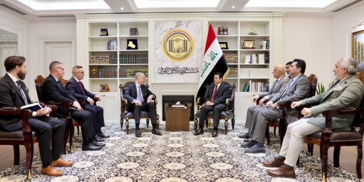 العراق والسويد يؤكدان على إعــــادة فتح السفارة في بغداد