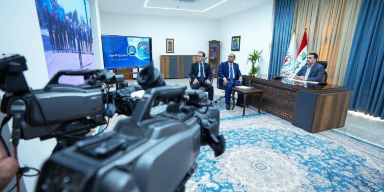 السوداني.. لدينا محطات كهرباء قيد الإنجاز ضمن حملة فك الاختناقات