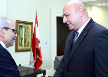 بوادر خلاف بين رئيس لبنان ونواف سلام بسبب “حاكم المصرف”