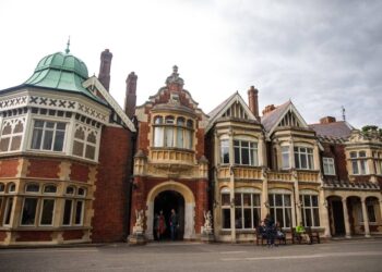 بريطانيا تنقذ الدفاتر السرية لكسر شيفرة إينغما النازية