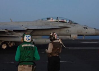 12 قتيلا في غارات أميركية على صنعاء