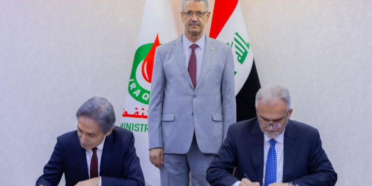 العراق يوقع عقد “مشروع الأنبوب البحري الثالث” لتصدير النفط