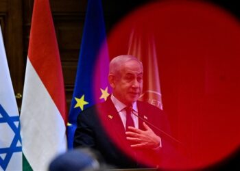 اسرائيل.. الجيش والموساد يتمردان ضد نتانياهو