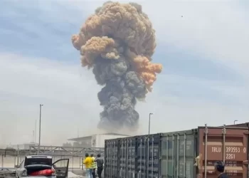 إسرائيل تعلّق على انفجارات إيران