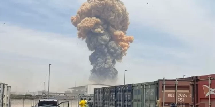 ايران.. انفجار هائل يخلف 516 مصاباً على الأقل ,,, وسط غموض أسبابه