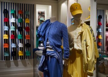 تداعيات رسوم ترامب الجمركية على قطاع الموضة