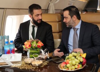الشرع يتوجه إلى الإمارات