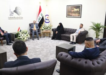رئيس هيأة الإعلام والاتصالات يستقبل رئيس مجلس محافظة بابل