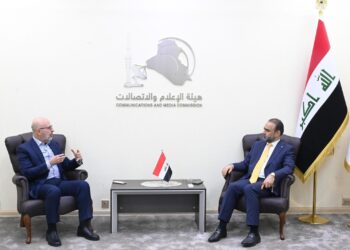رئيس هيأة الإعلام والاتصالات يلتقي الرئيس التنفيذي لشركة آسياسل لبحث ملفات السيادة الرقمية وجودة الخدمة