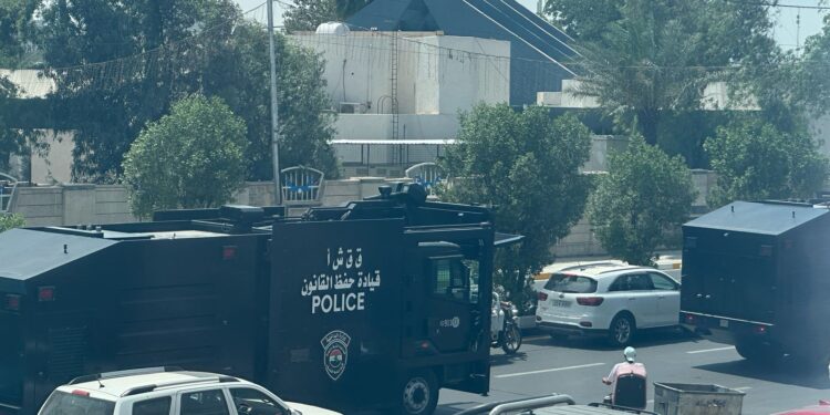 دخول قوات حفظ القانون إلى مدينة المنصور وسط بغداد دون إعلان الأسباب .. صور
