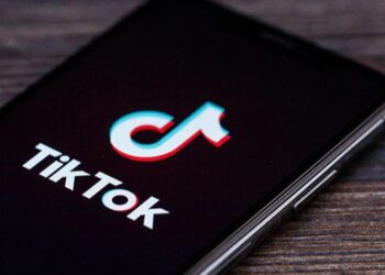 الحكومة تقترح “حجب” تطبيق التيك توك والبرلمان يعترض،،، “لا تقلدوا ترامب”