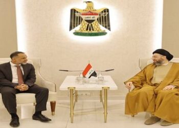 الحكيم يؤكد أهمية تعزيز العلاقات الثنائية بين العراق وبريطانيا والعمل على تطويرها