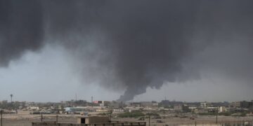 الاتحاد الأفريقي يعارض أي “تدخل خارجي” في السودان