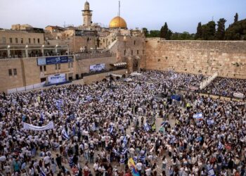 حــــوافز مالية إسرائيلية للدول التي تقرر نقل سفاراتها إلى القدس