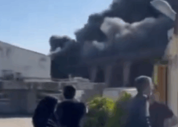 ايران.. اندلاع حريق كبير في مشهد,,, فيديو