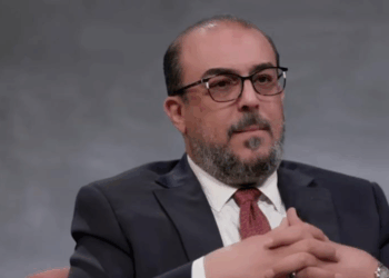 بالوثيقة.. مجموعة من الناشطون يقاضون الاعلامي سلام عادل بتهمة “التحريض الطائفي”