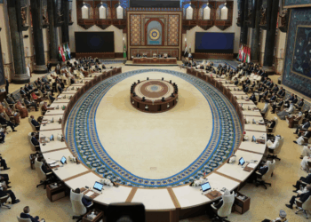 انطلاق أعمال القمة العربية الدورة الرابعة والثلاثين في بغداد