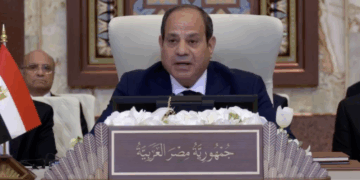 السيسي.. تنعقد قمة بغداد في ظرف تاريخي غير مسبوق