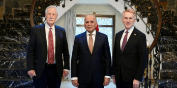 وزير الخارجية.. العراق يعمل على تحقيق الاكتفاء الذاتي والاستقلالية في مجال الطاقة
