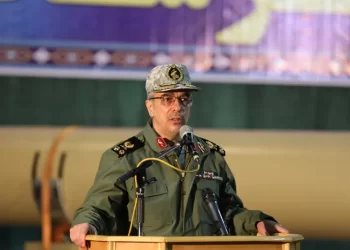 إيران تطالب جيرانها بــ”التزام الحياد” بالتزامن مع زيارة ترامب للخليج