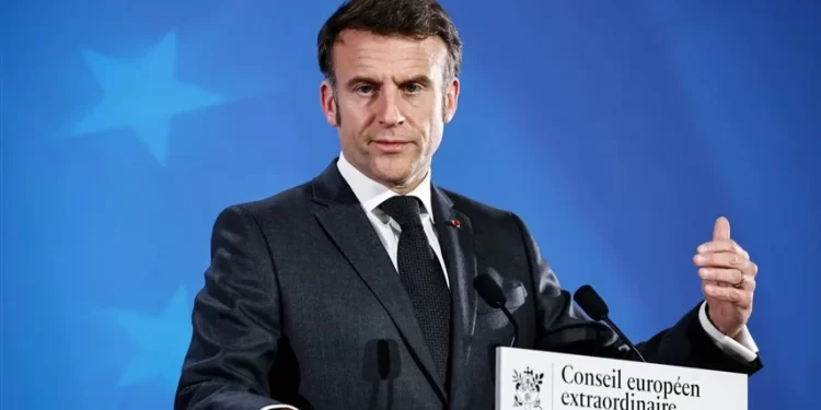 ماكرون “يشـــــكك” في نوايا بوتين تجاه وقف إطلاق النار