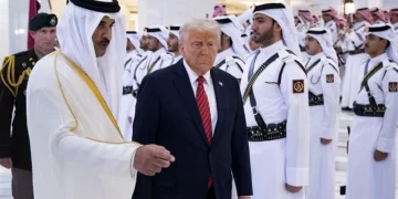 أمير قطر.. ترامب “رجل سلام”
