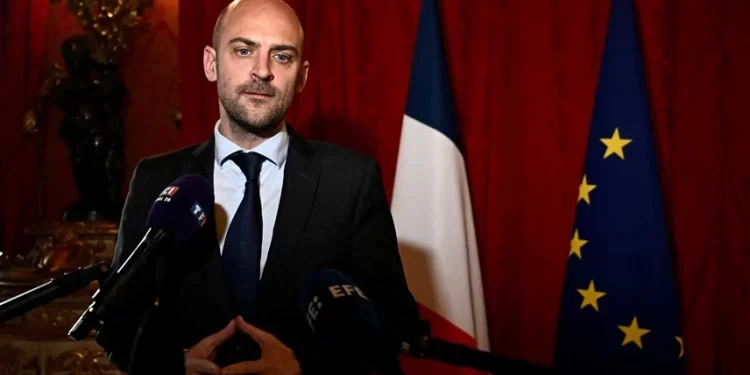 فرنسا.. خطة إسرائيل لغزة انتهاك صارخ للقانون الإنساني