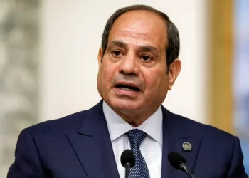 السيسي يدعو المجتمع الدولي إلى تحمل مسؤولياته تجاه “إعادة إعمار لبنان”