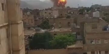 الطائرات الإسرائيلية تشن غارات عنيفة على صنعاء