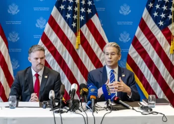 الولايات المتحدة والصين تُعلنان تفاصيل اتفاق خفض الرسوم الجمركية المتبادلة