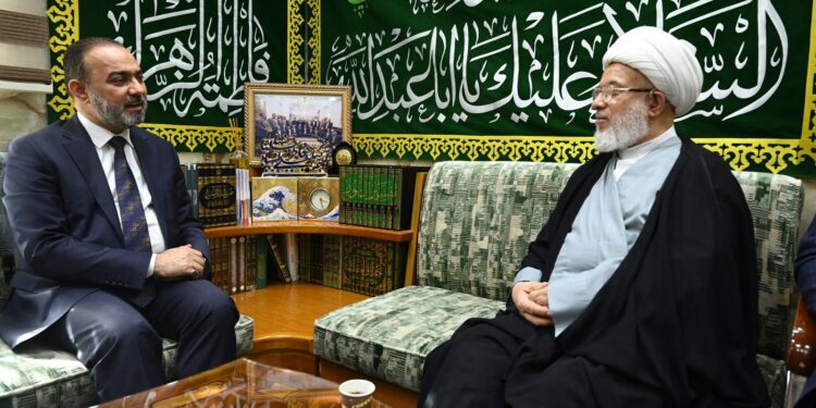 رئيس هيأة الإعلام والاتصالات يزور العتبة الحسينية ويلتقي ممثل المرجعية العليا ويؤكد: العتبات بوصلة أساسية في ترسيخ قيم المواطنة وخدمة المجتمع