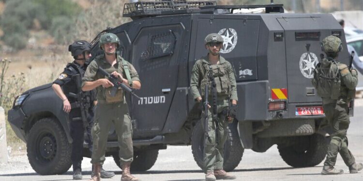 إصابة 9 جنود إسرائيليين بانفجار عبوة ناسفة شمالي غزة،،، بينهم ضابطان