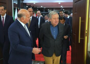 غوتيريش في بغداد لحضور القمة العربية