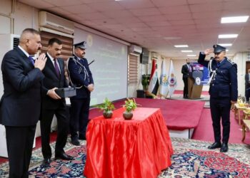وزير الداخلية يؤكد حرص الوزارة على مواكبة التطور في المجال الأكاديمي