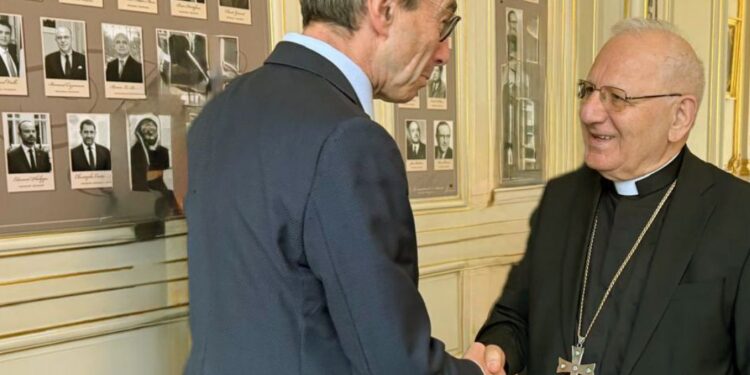ساكو يناقش مع وزير الداخلية الفرنسي مستقبل المسيحيين في العراق