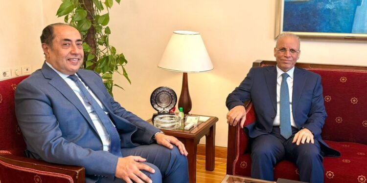 مندوب العراق بالجامعة العربية يؤكــد جاهزية بغداد لاستضافة القمة