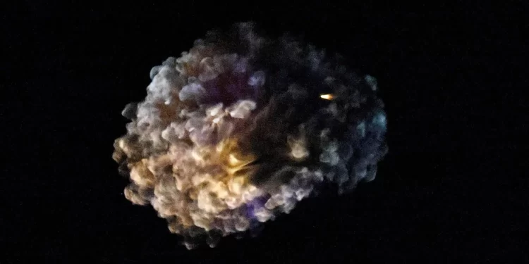 9 دول تمتـــلك مخزونات أسلحة نووية