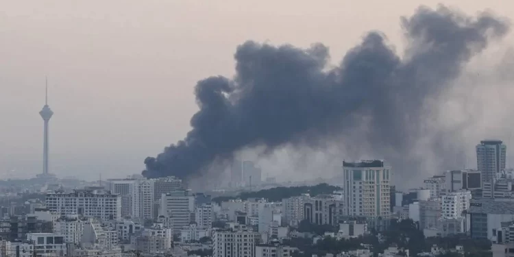 الصين وإيران وإسرائيل,,, لعبة التوازن في شرقٍ يتغير