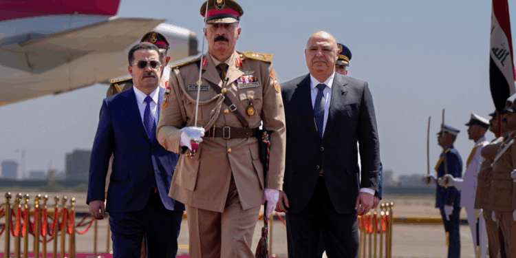 السوداني يؤكد دعم العراق للبنان.. والرئيس اللبناني يشيد بالمواقف العراقية والمساعدات المقدمة