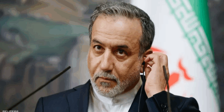 إيران تحذر من “مؤامرة إسرائيلية” لتوسيع الحرب في المنطقة