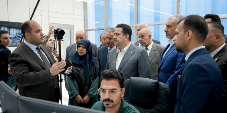 السوداني يؤكد قرب إعلان محافظة بابل مدينة صناعية